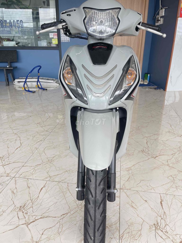 Honda Vision 2023 - ảnh 1