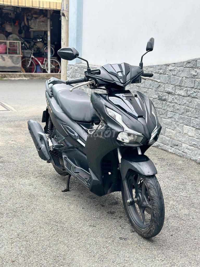 Honda Air Blade 2023 - ảnh 1