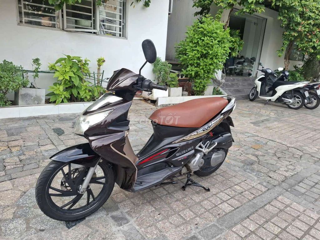 Suzuki 2011 - ảnh 1