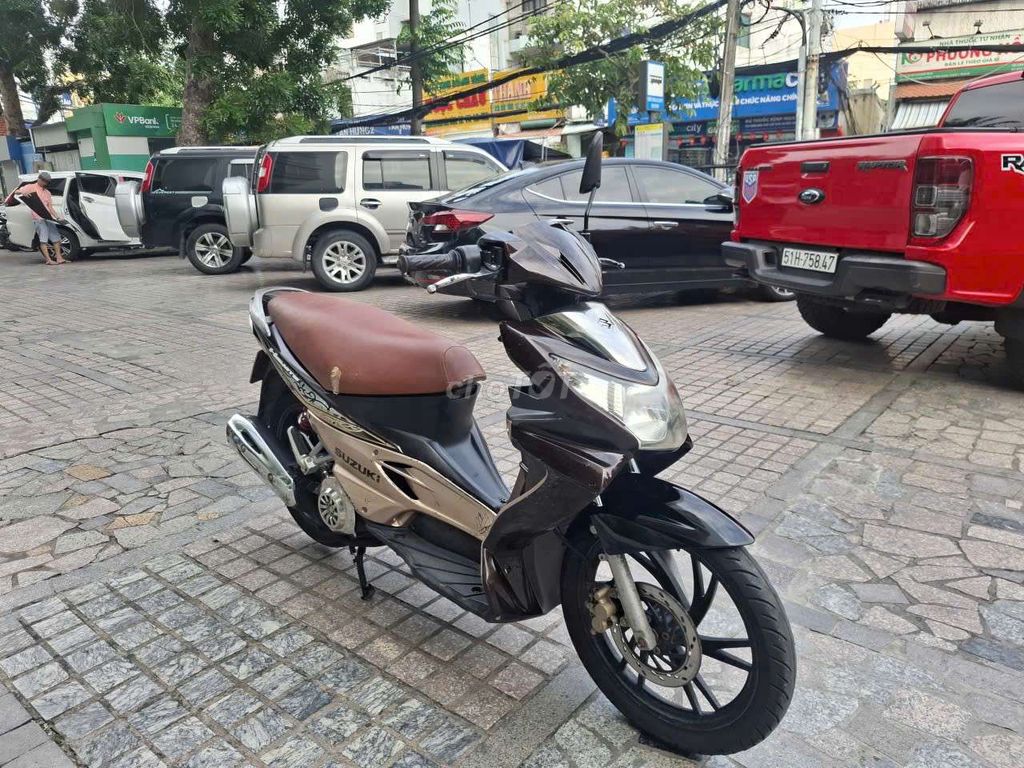 Suzuki 2011 - ảnh 2