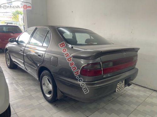 Toyota Corona 1993 - ảnh 2