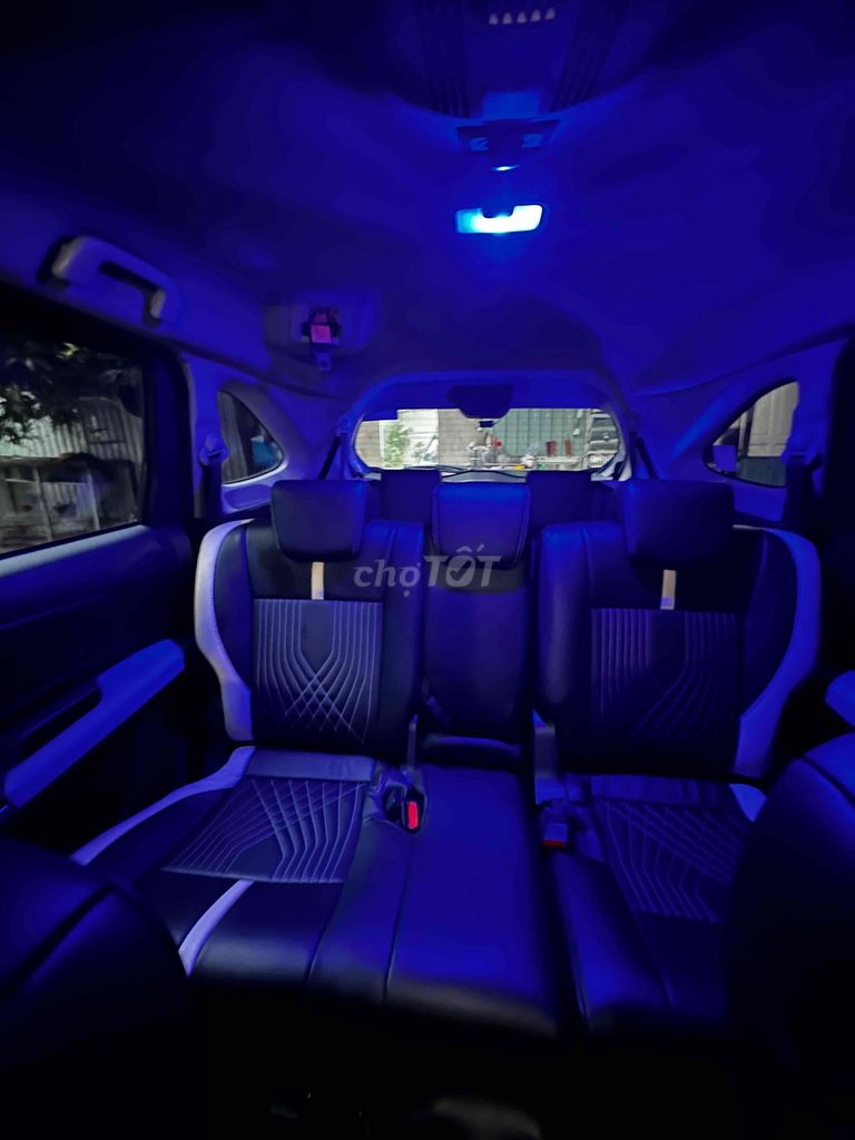 Toyota Veloz Cross 2023 - ảnh 5