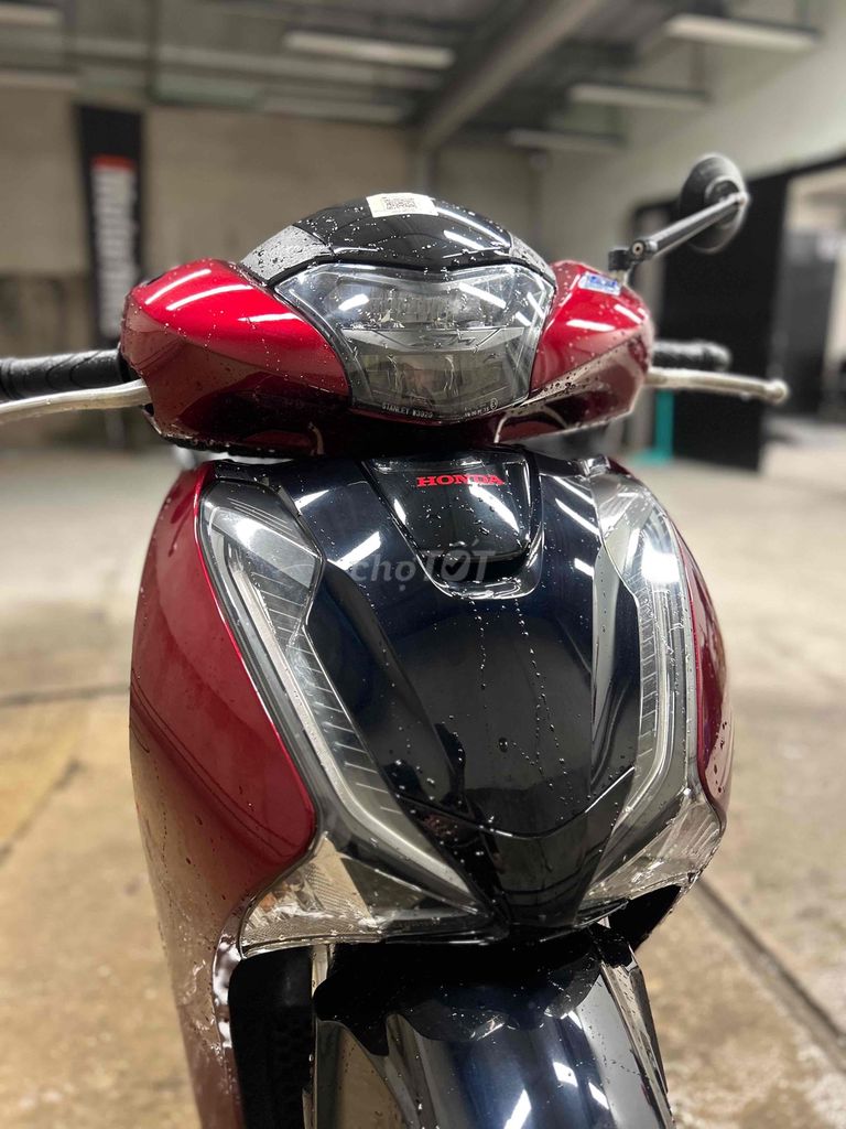 Honda SH 2018 - ảnh 1