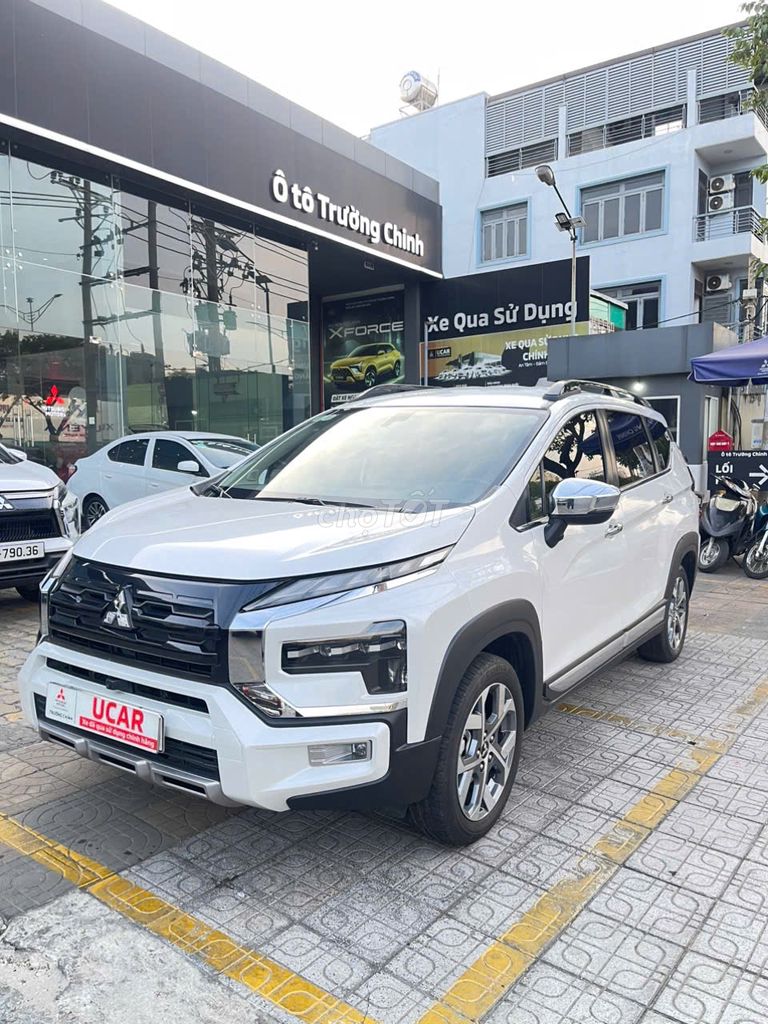 Mitsubishi 2025 - ảnh 1