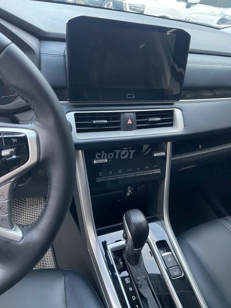 Mitsubishi 2025 - ảnh 4