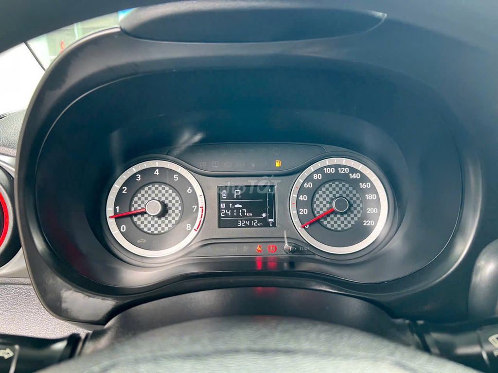 Hyundai Grand i10 - ảnh 5
