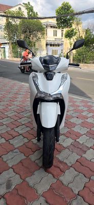 Honda SH 2023 - ảnh 1