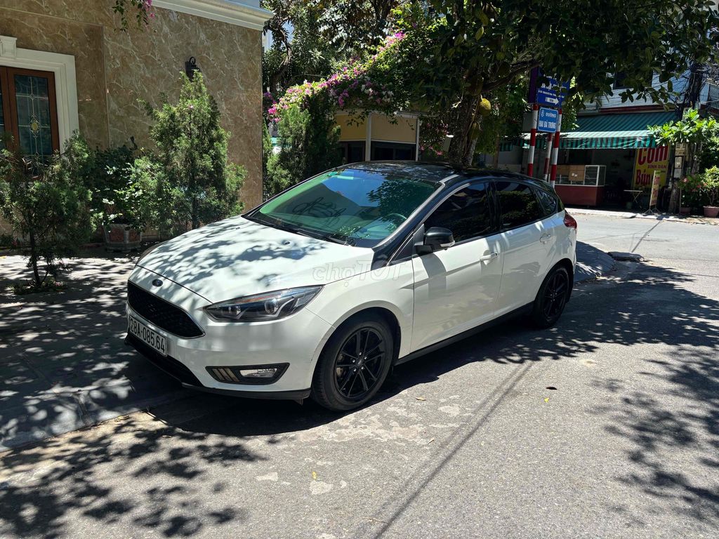 Ford Focus 2019 - ảnh 3