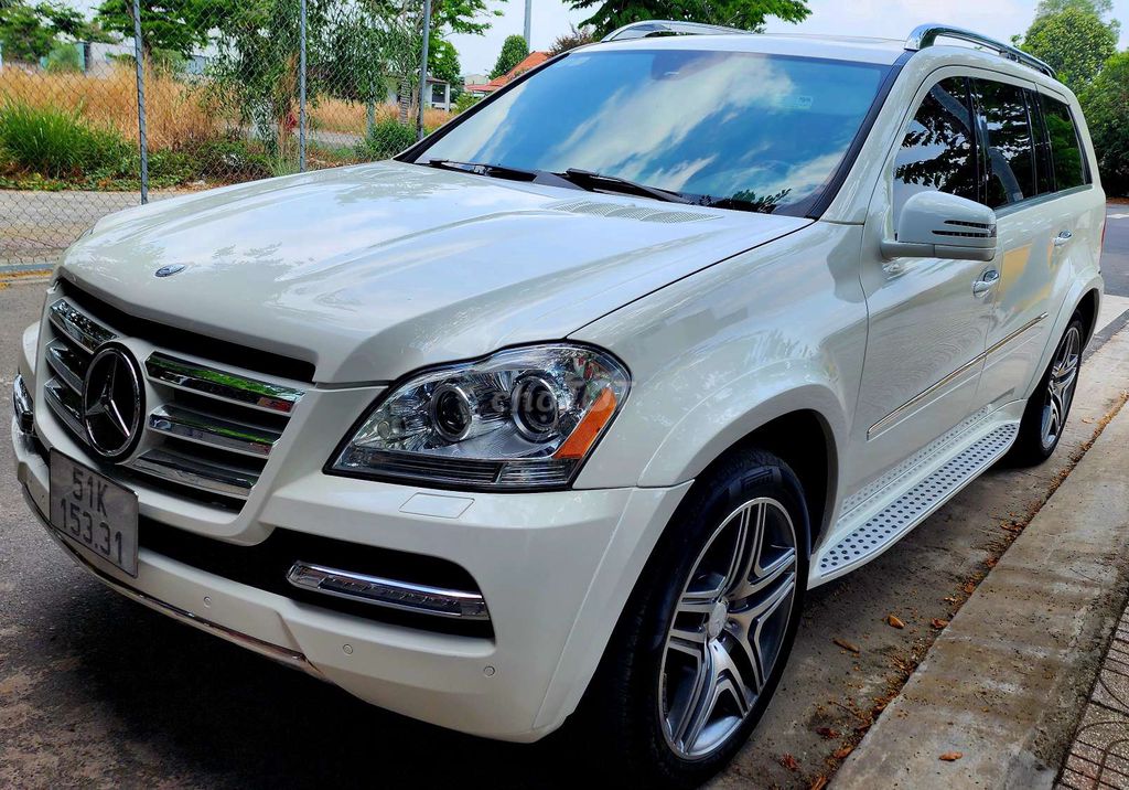 Mercedes-Benz 2008 - ảnh 2