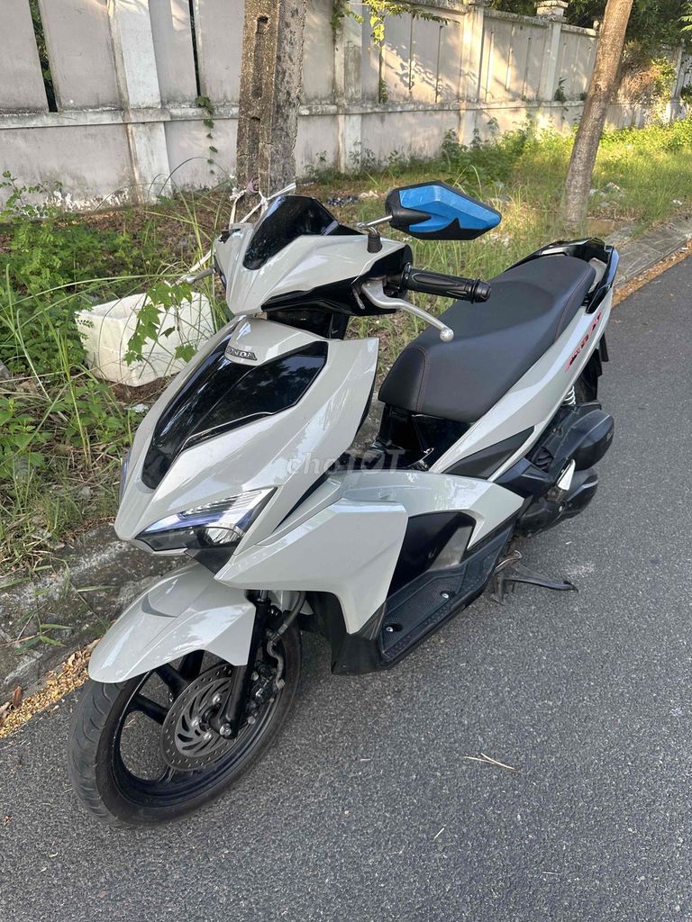 Honda Air Blade 2017 - ảnh 1