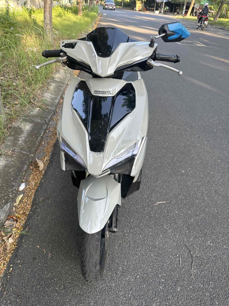 Honda Air Blade 2017 - ảnh 2