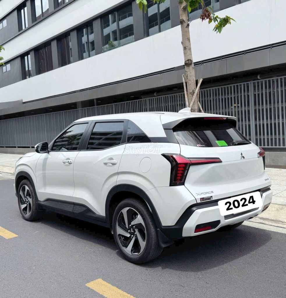 Mitsubishi Xforce Ultimate 2024 - ảnh 4