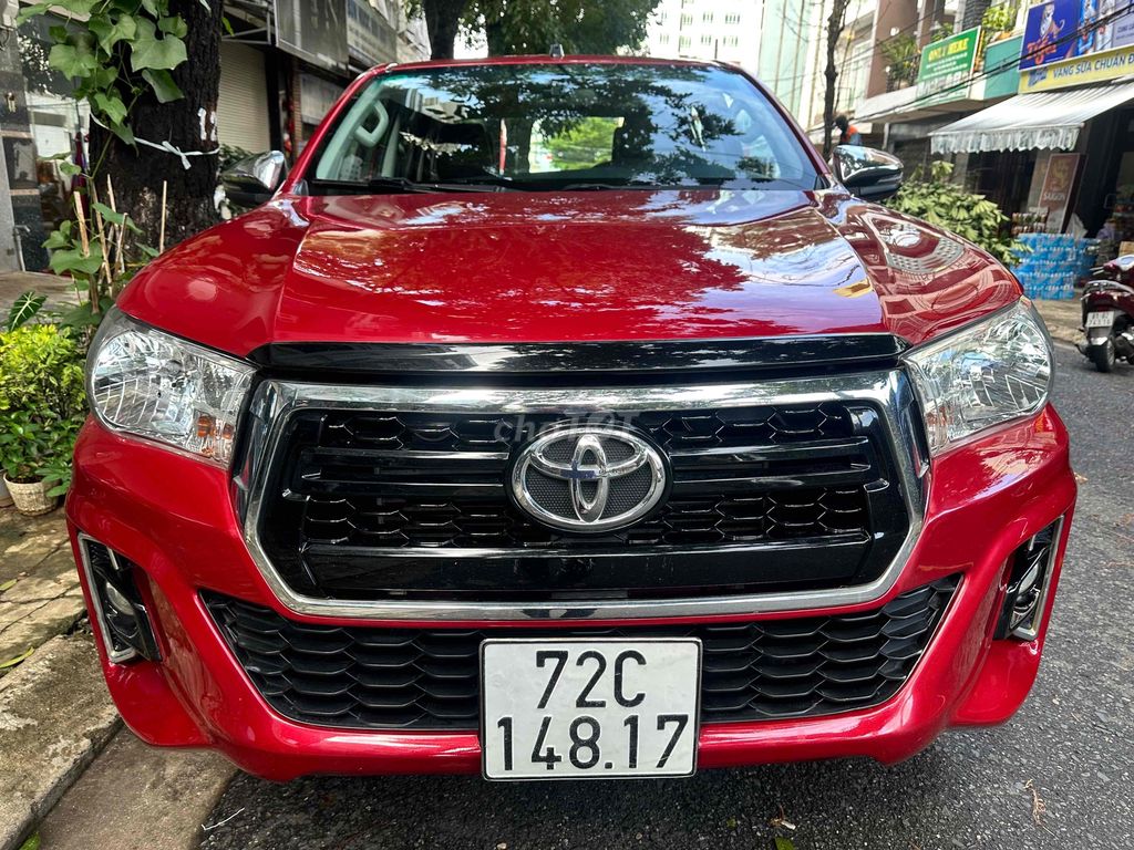 Toyota Hilux 2019 - ảnh 1