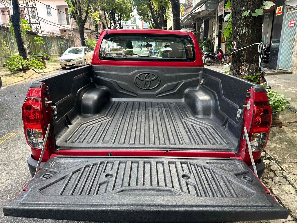 Toyota Hilux 2019 - ảnh 3