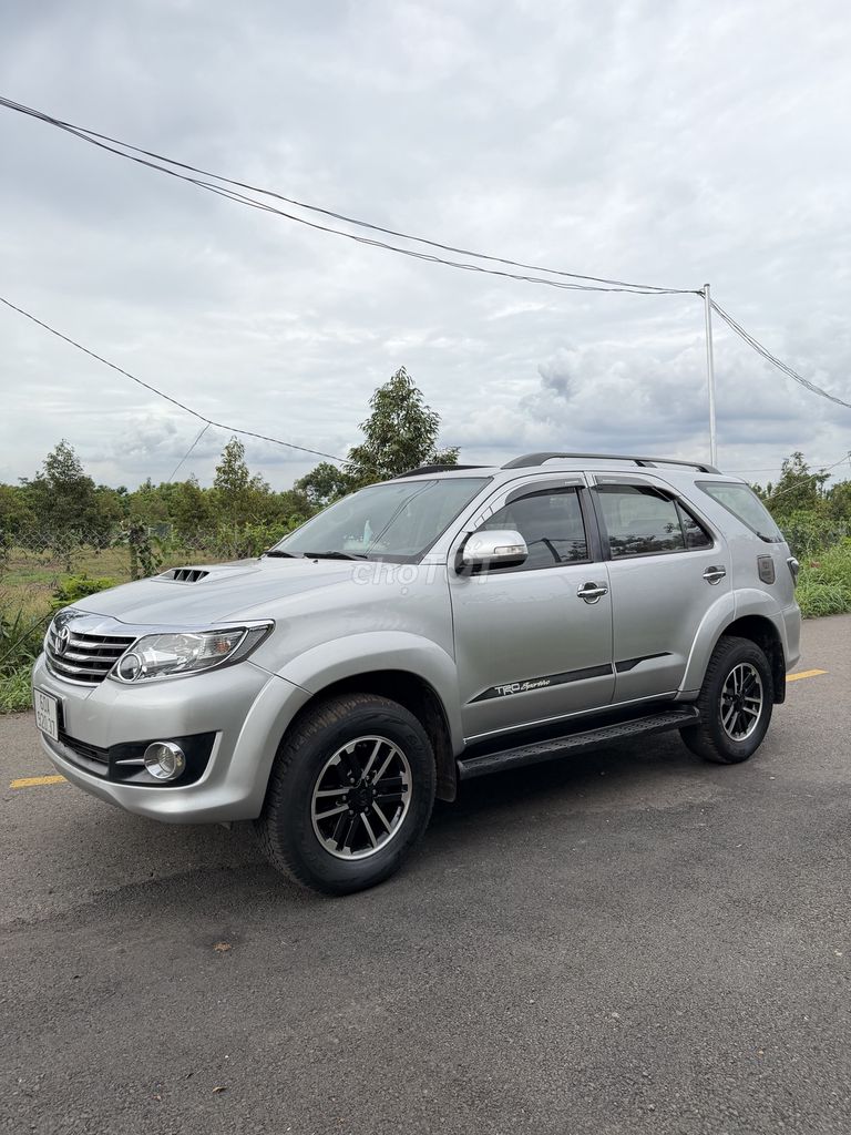 Toyota Fortuner 2015 - ảnh 5