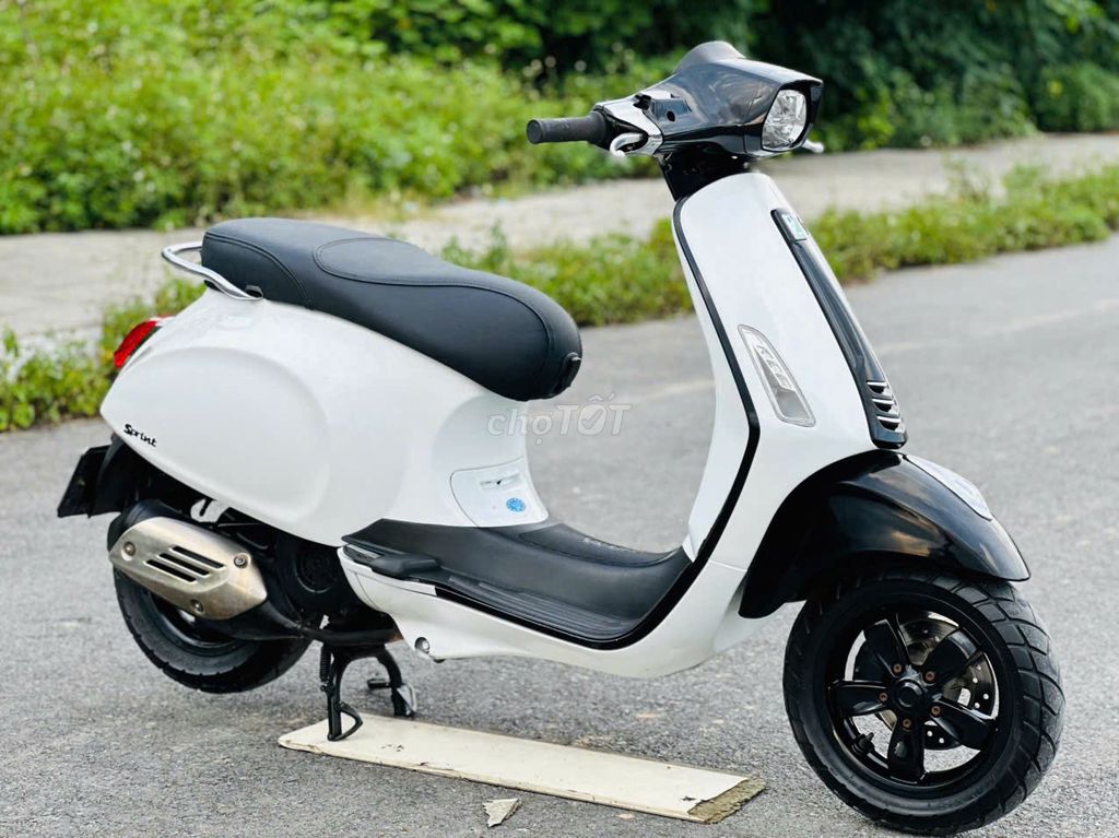 Piaggio Vespa 2018 - ảnh 1