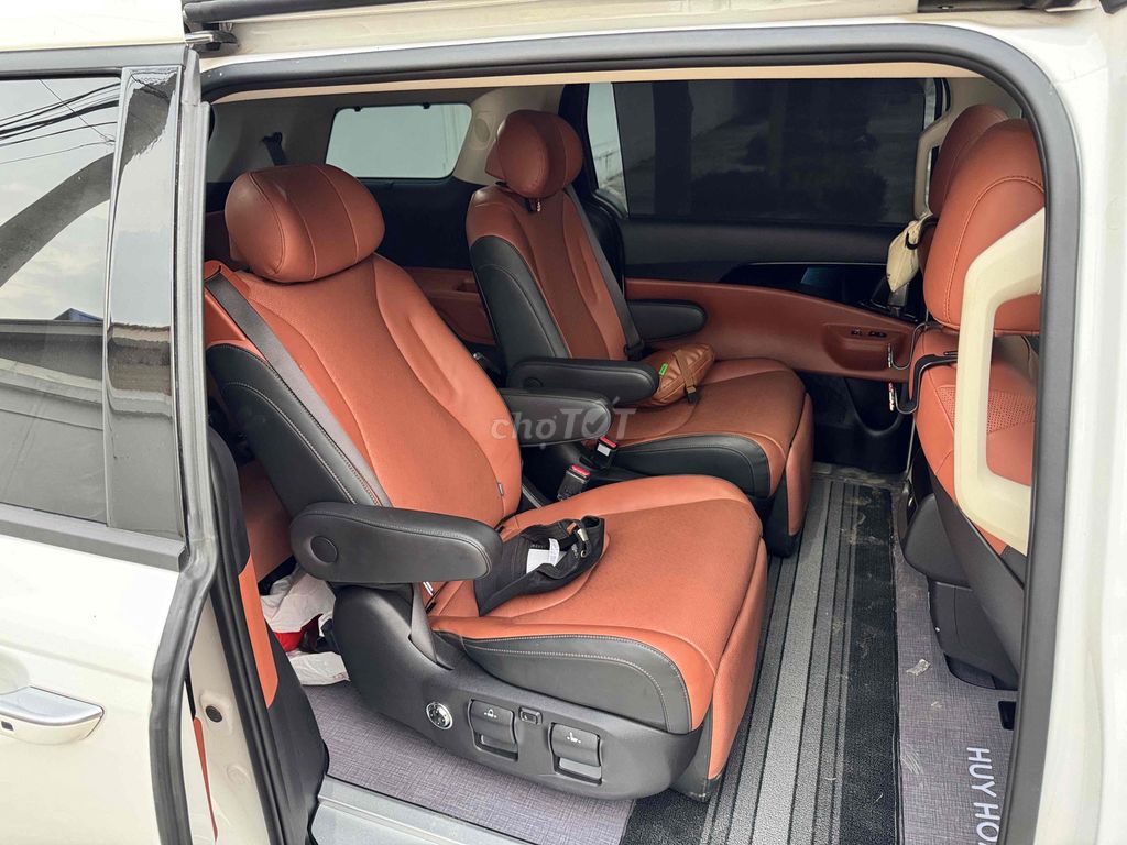 Kia Carnival 2025 - ảnh 2