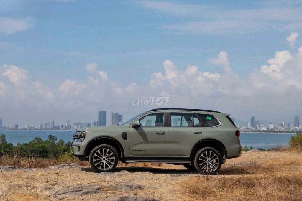 Ford Everest Platinum+ 2.3L 4x4 AT 2026 - ảnh 4