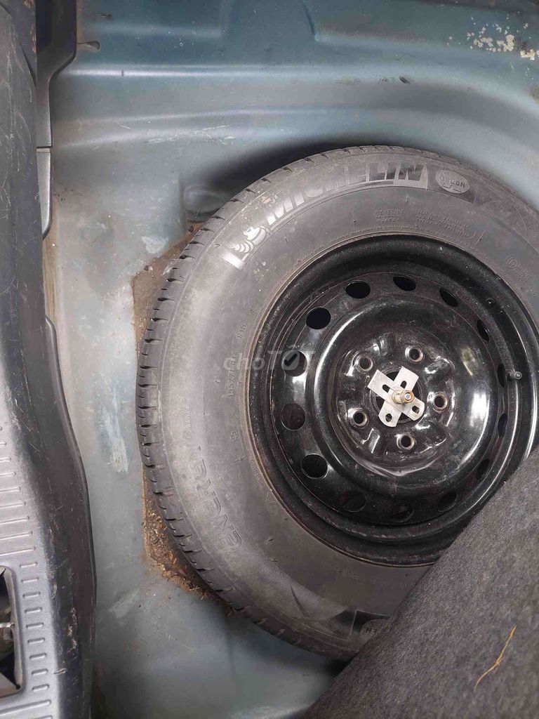 Toyota Camry 2001 - ảnh 5