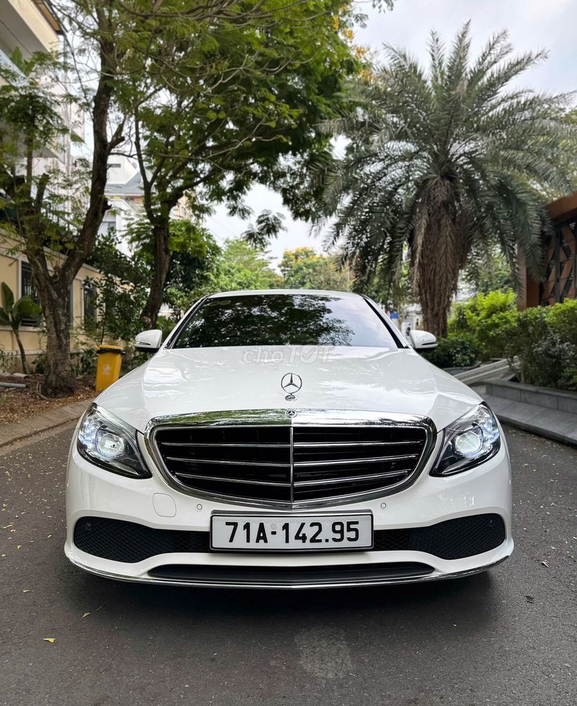 Mercedes-Benz 2021 - ảnh 2