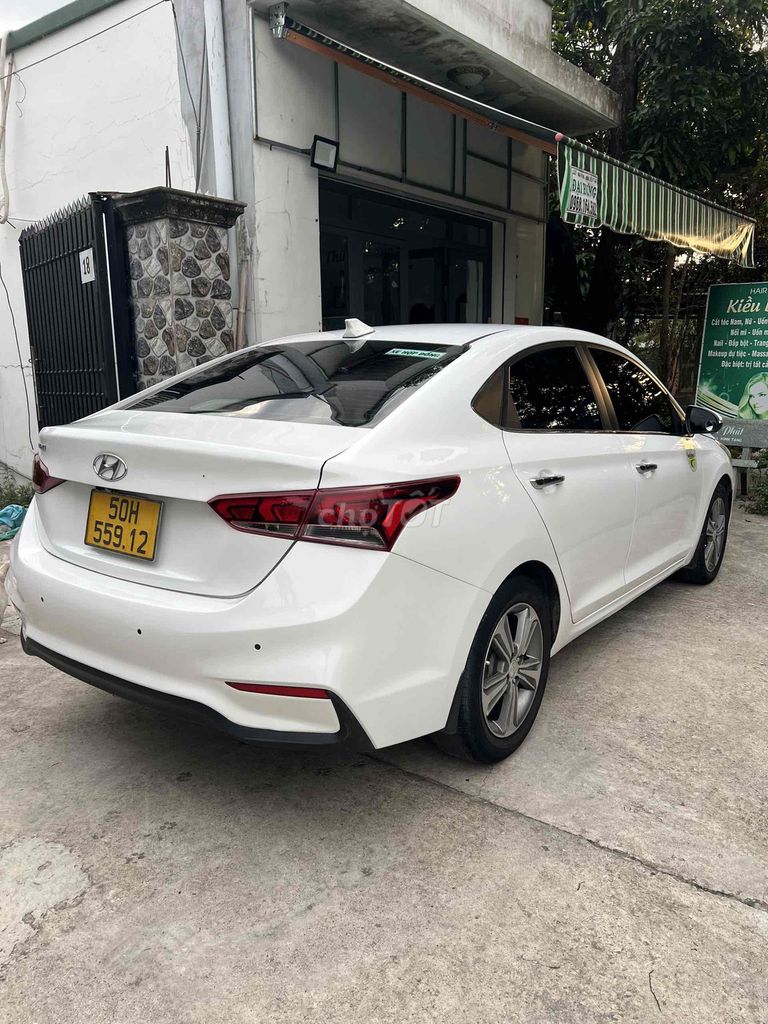 Hyundai Accent 2018 - ảnh 3