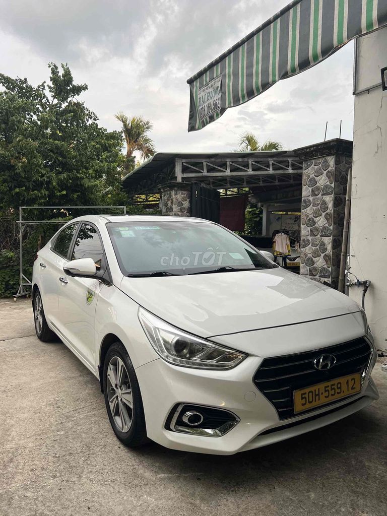 Hyundai Accent 2018 - ảnh 4