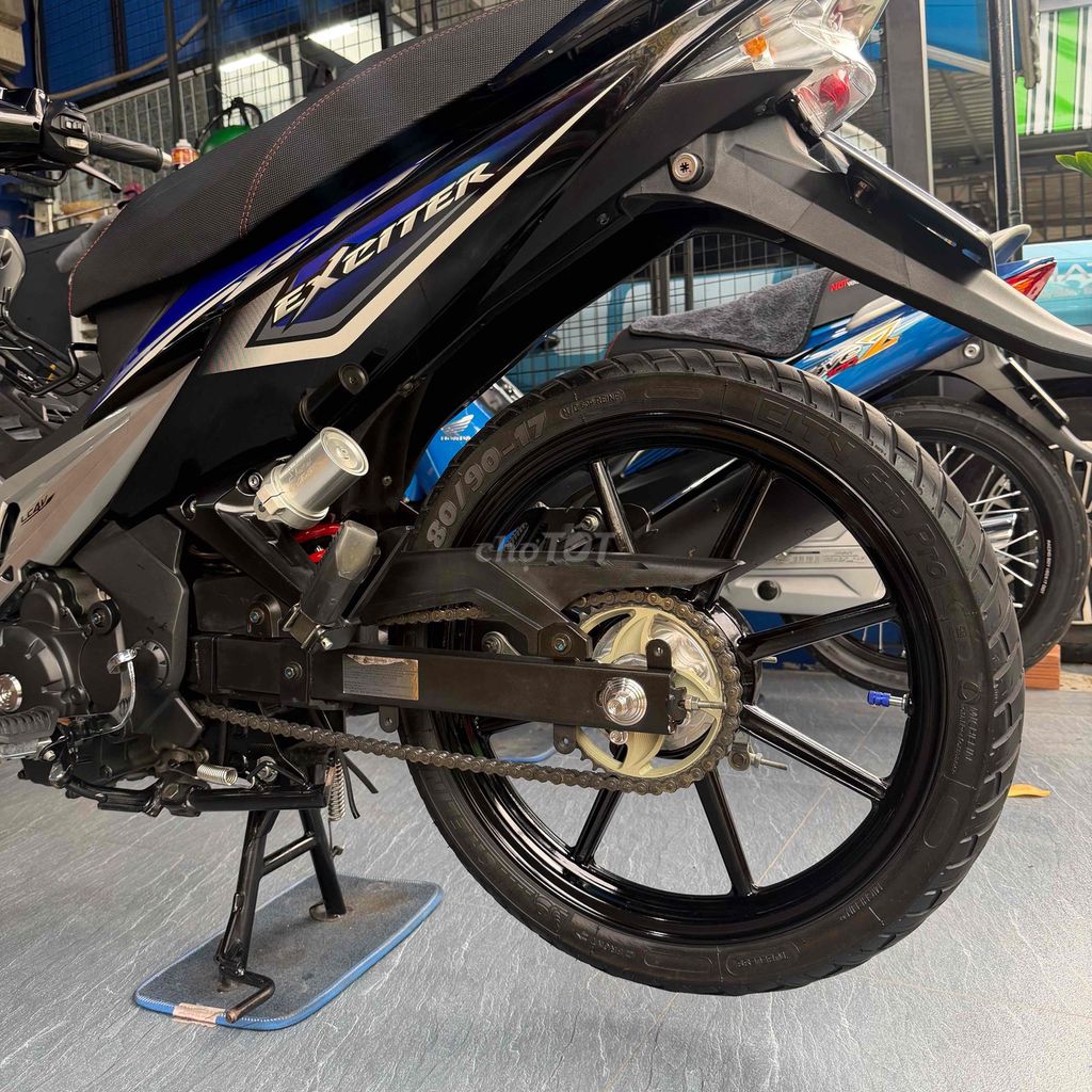 exciter 2010 - ảnh 2