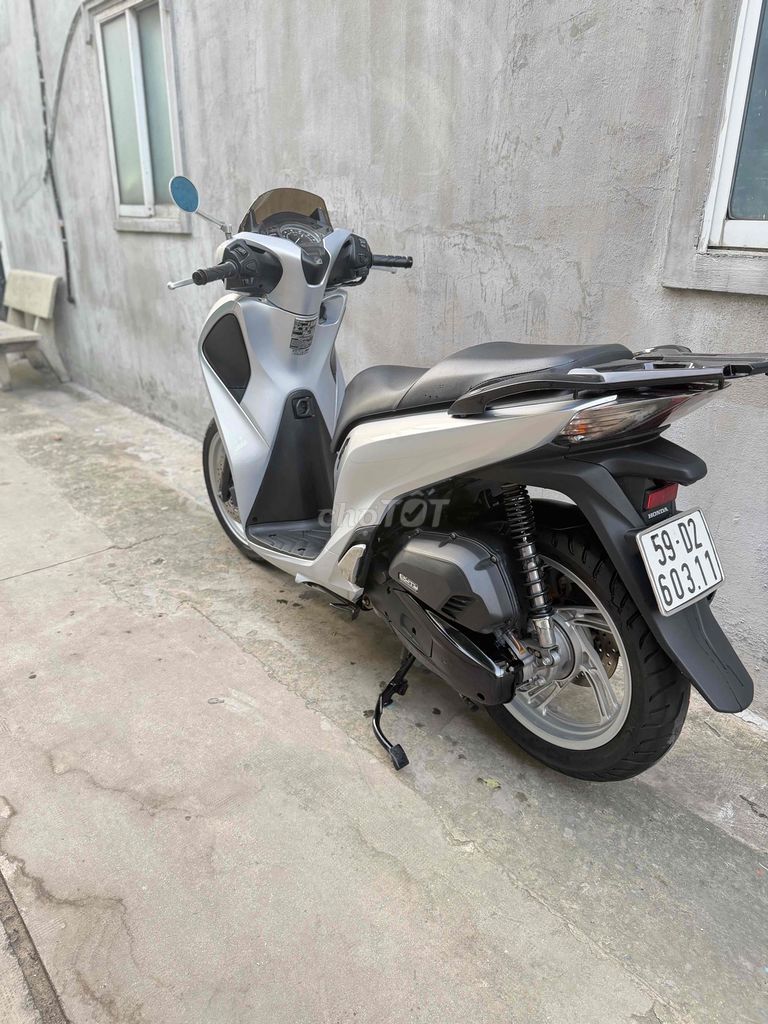 Honda SH 2018 - ảnh 4