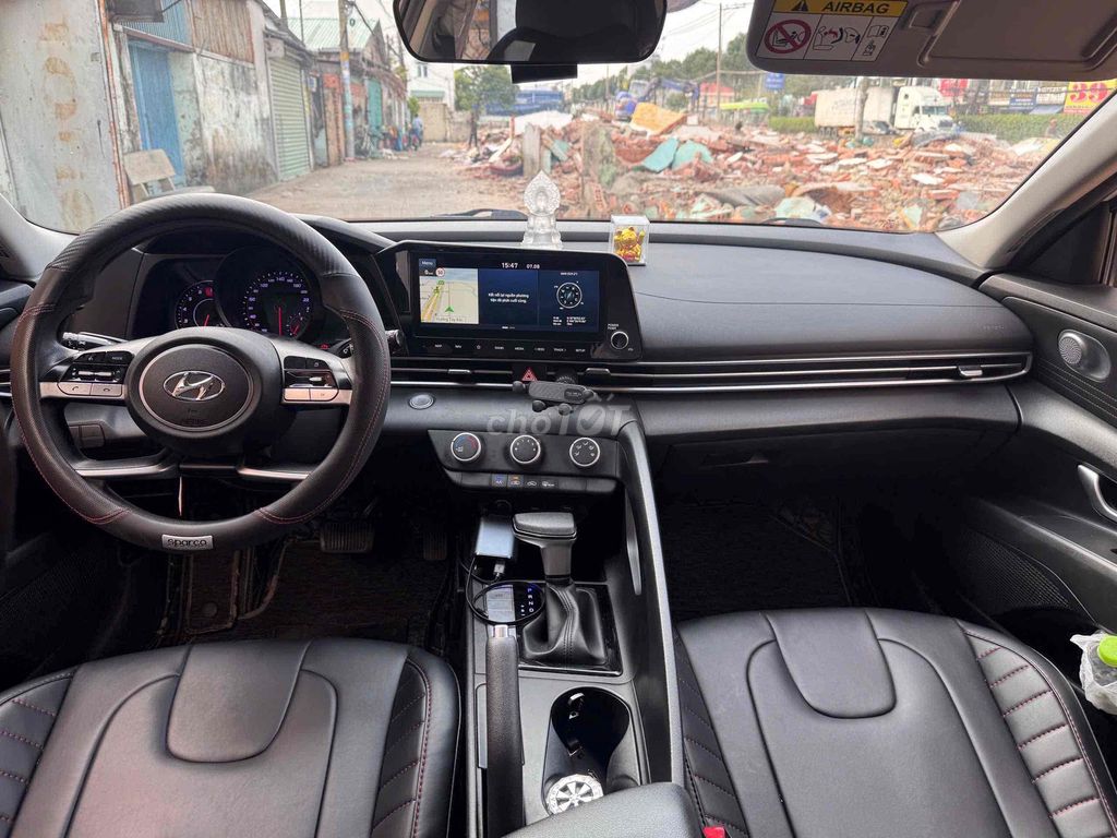Hyundai Elantra 2022 - ảnh 3