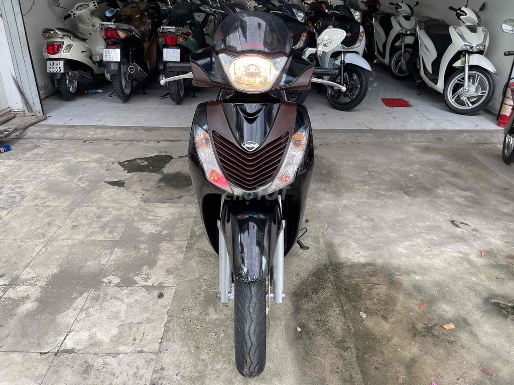 Honda 2010 - ảnh 5
