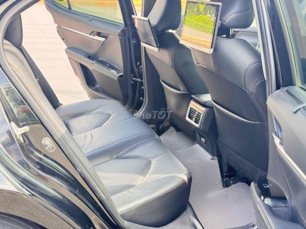 Toyota Camry 2.5Q 2019 - ảnh 4