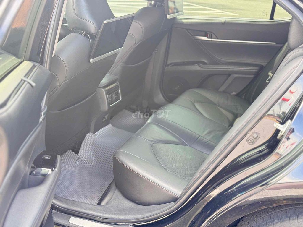 Toyota Camry 2.5Q 2019 - ảnh 5
