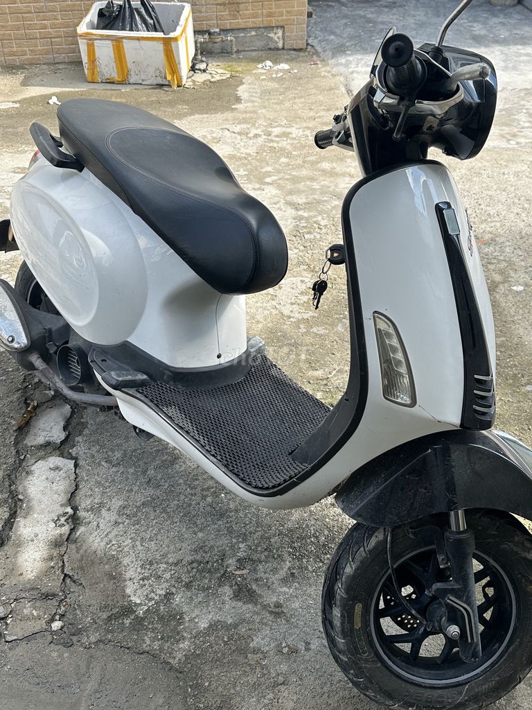 Vespa 2023 - ảnh 2
