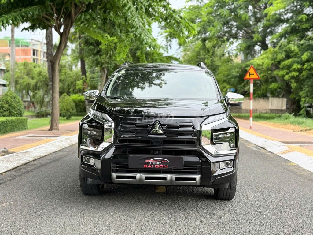 Mitsubishi Xpander Cross 2024 - ảnh 1