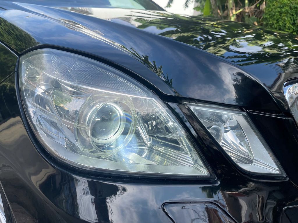 Mercedes-Benz - ảnh 2