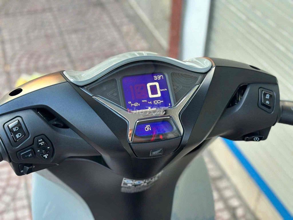 Honda SH 2025 - ảnh 5