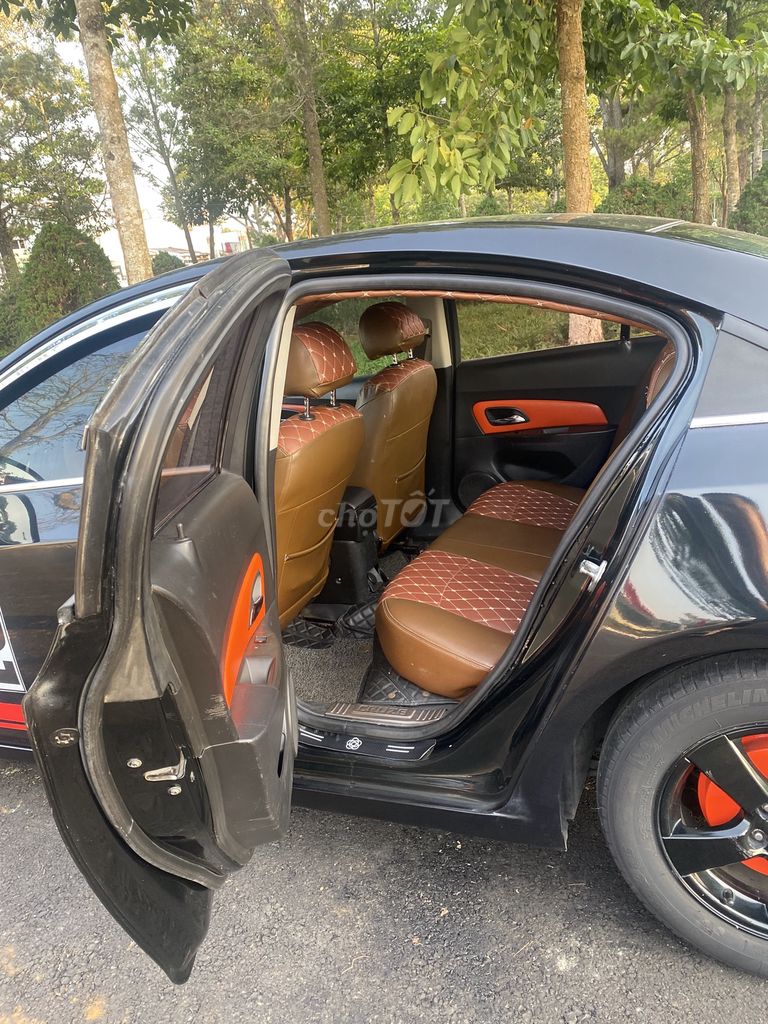 Chevrolet Cruze 2012 - ảnh 4