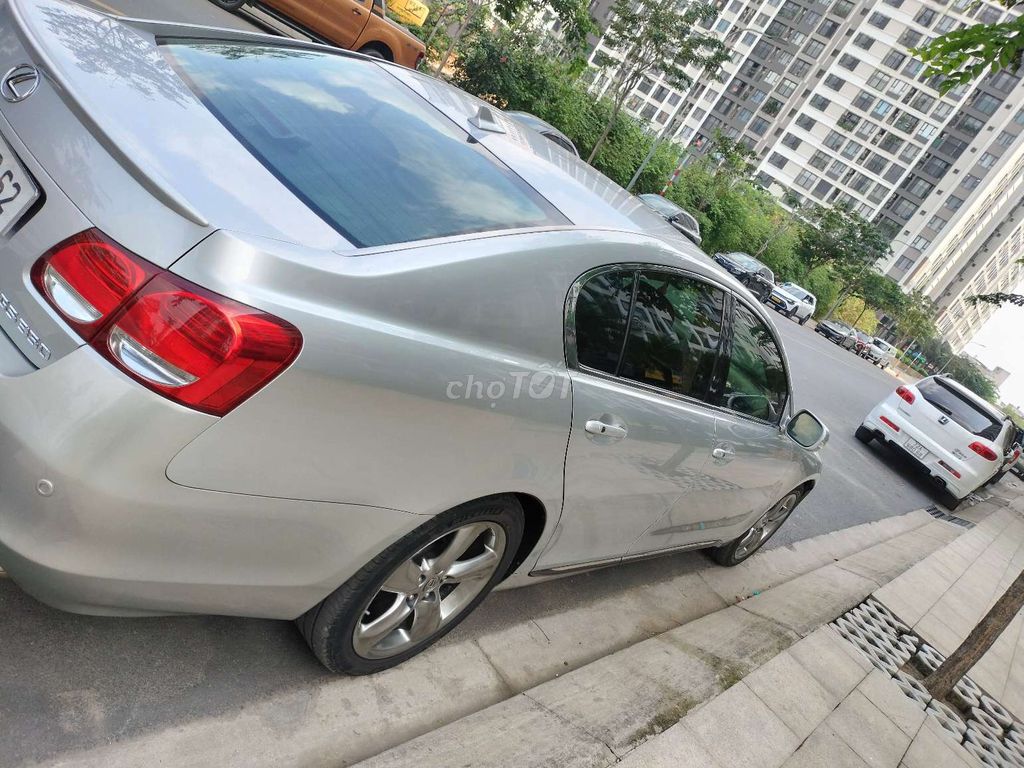 Lexus GS - ảnh 3