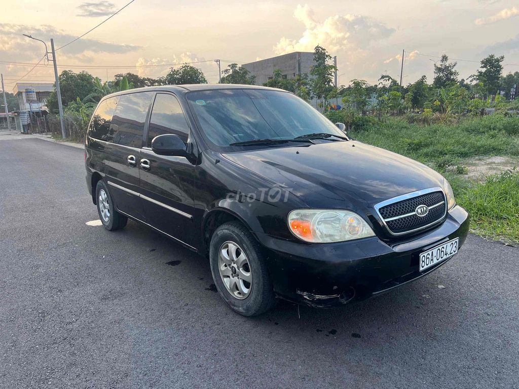 Kia Carnival - ảnh 4