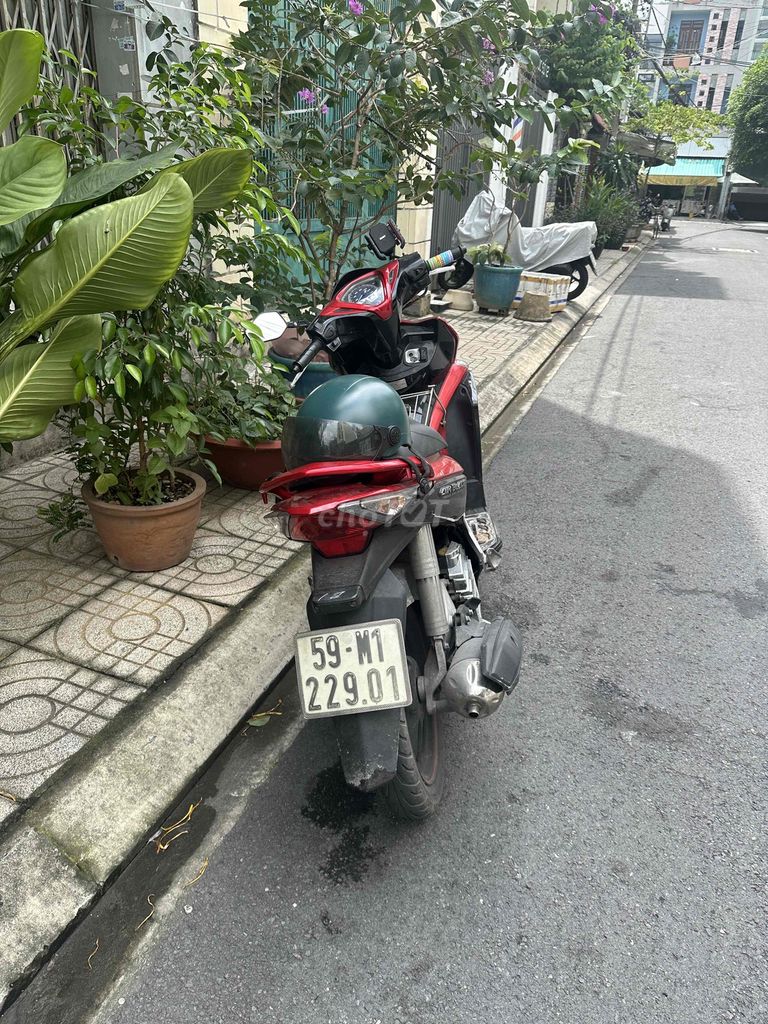 Honda Air Blade 2011 - ảnh 1