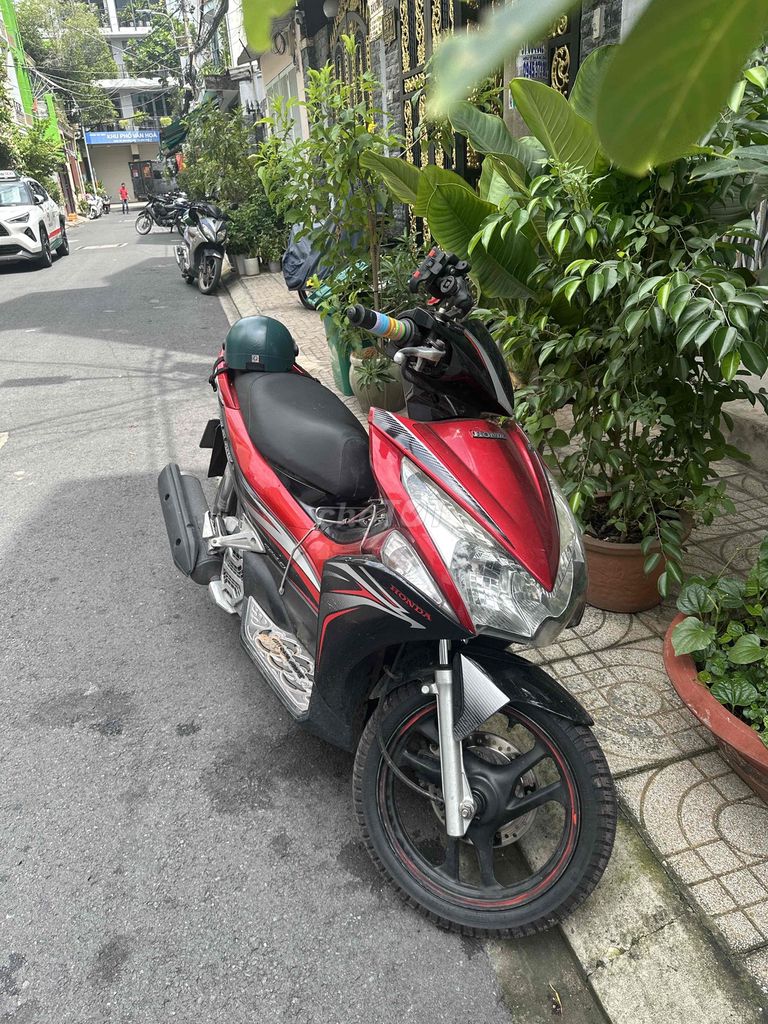 Honda Air Blade 2011 - ảnh 3