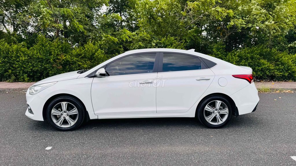 Hyundai Accent 2018 - ảnh 2