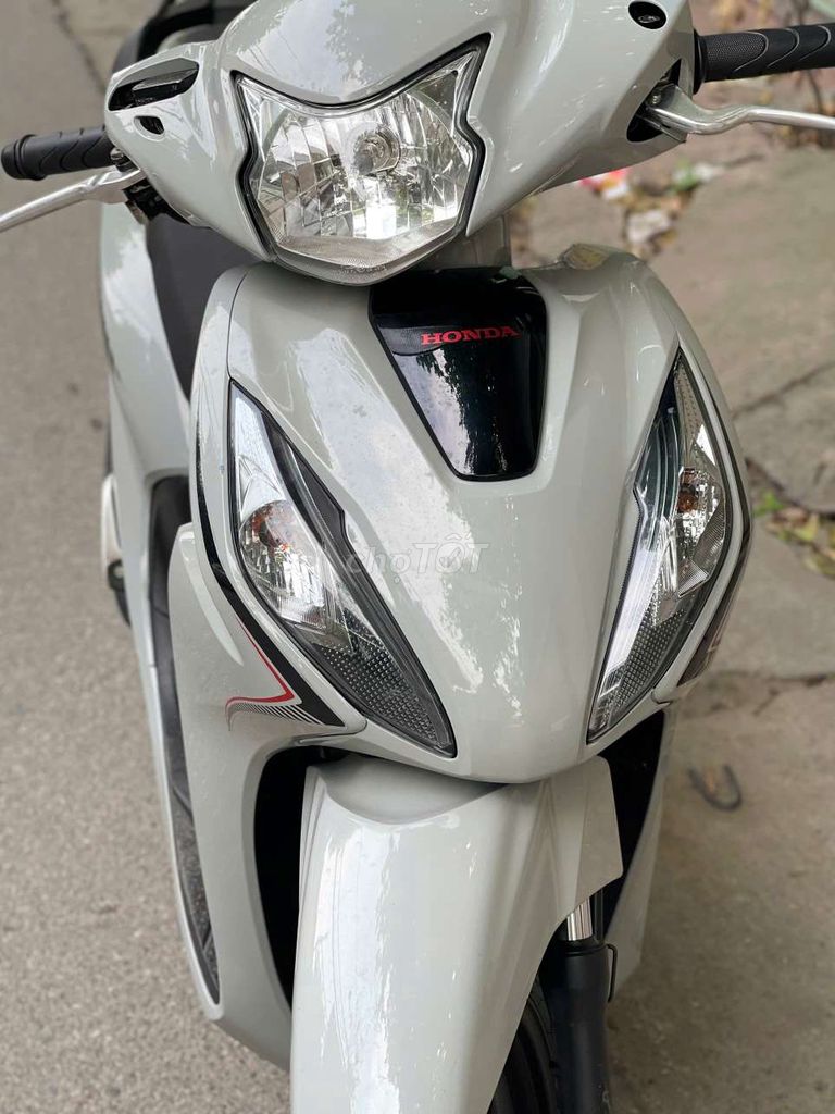 Honda Vision 2024 - ảnh 3