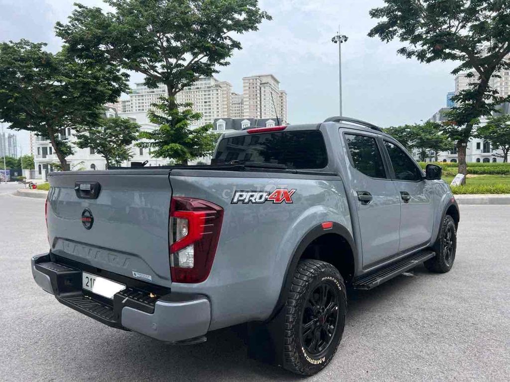 Nissan Navara 2022 - ảnh 5