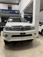 Toyota Fortuner 2011 - ảnh 1