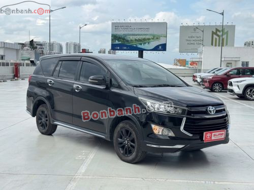 Toyota Innova 2.0 Venturer 2018 - ảnh 1