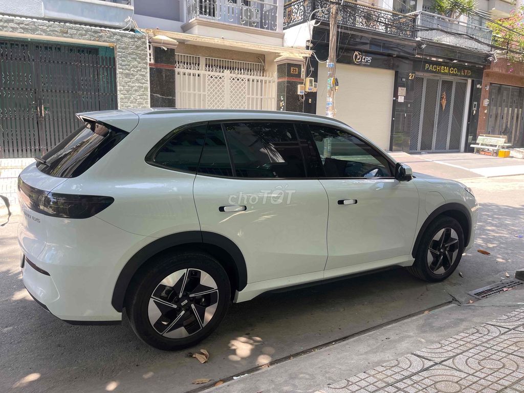 Geely 2025 - ảnh 2