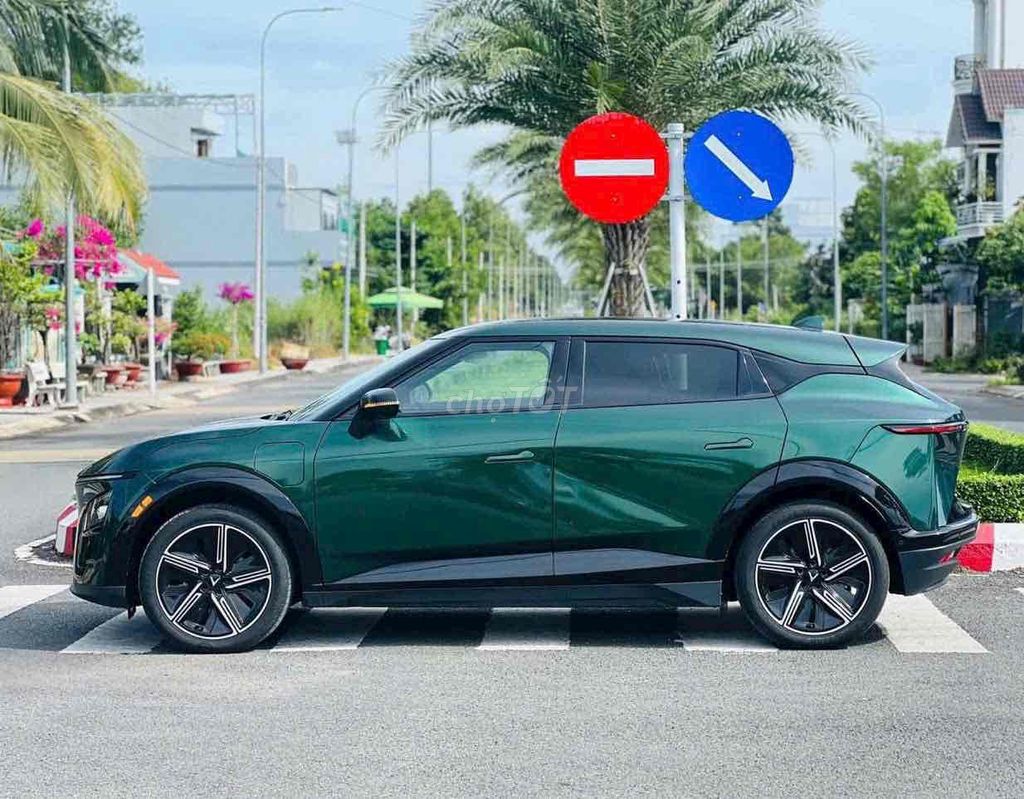 VinFast VF7 - ảnh 4