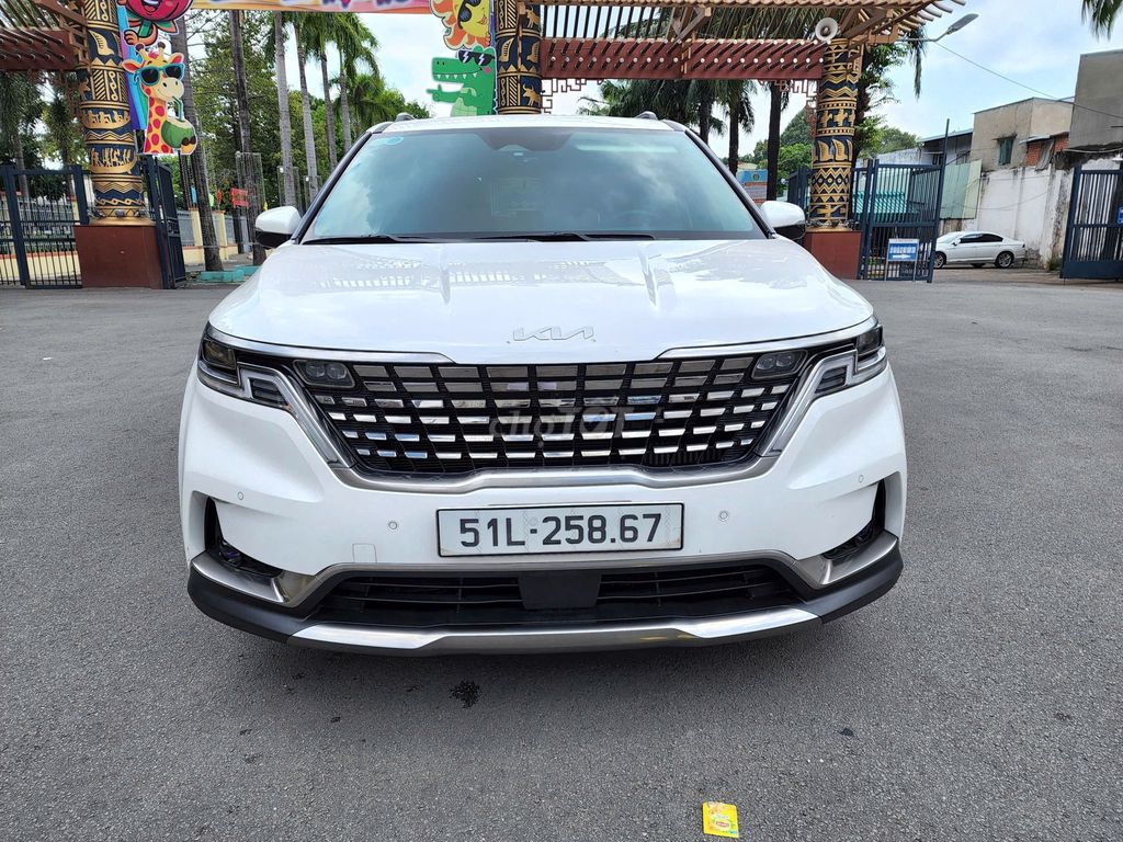 Kia Carnival Signature 2.2D 2024 - ảnh 1