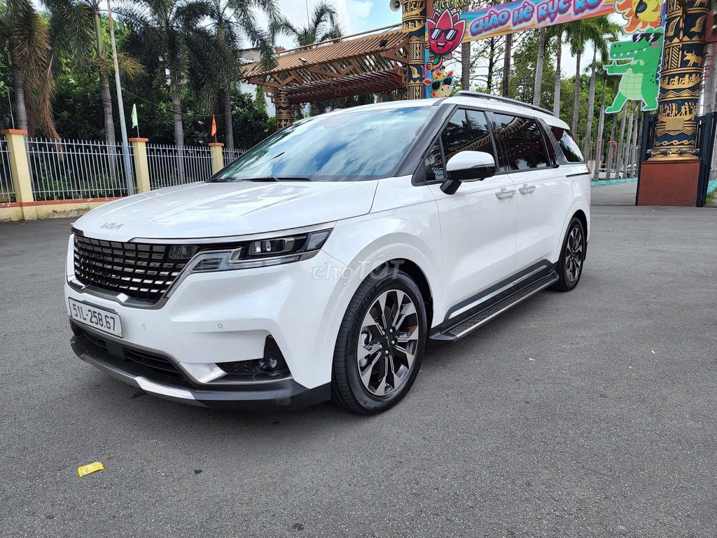 Kia Carnival Signature 2.2D 2024 - ảnh 2